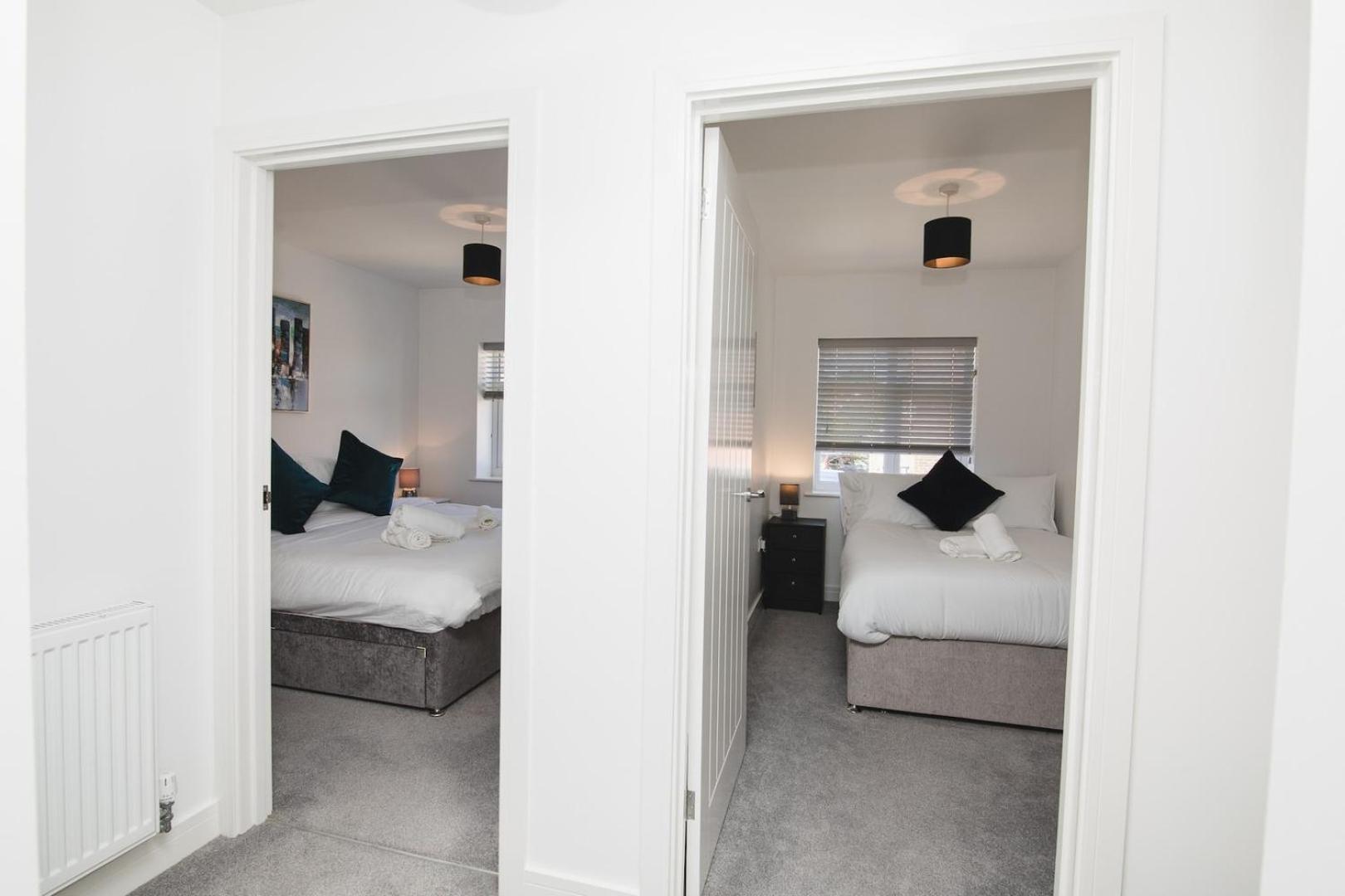 Villa New 2Bd Pontac Flat In The Heart Of Didcot Exterior foto